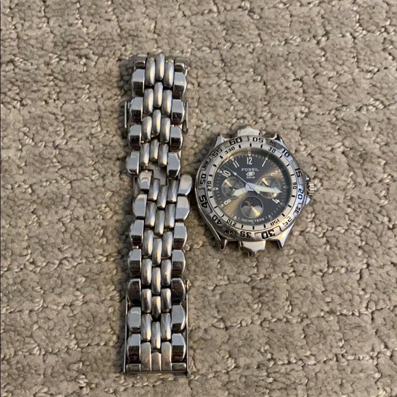 Fossil watch - Picture 1 of 1